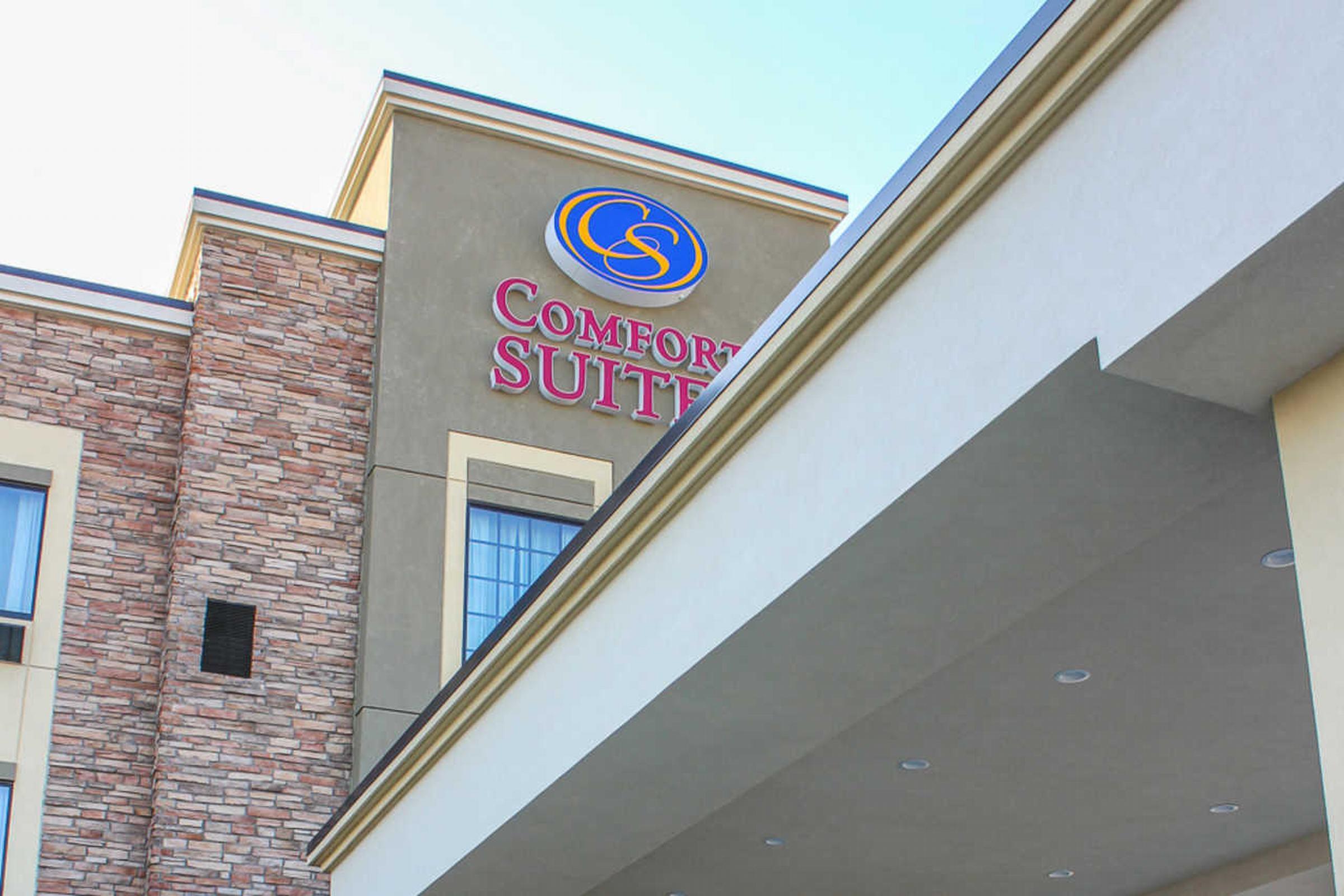 Comfort Suites University Brookings Εξωτερικό φωτογραφία