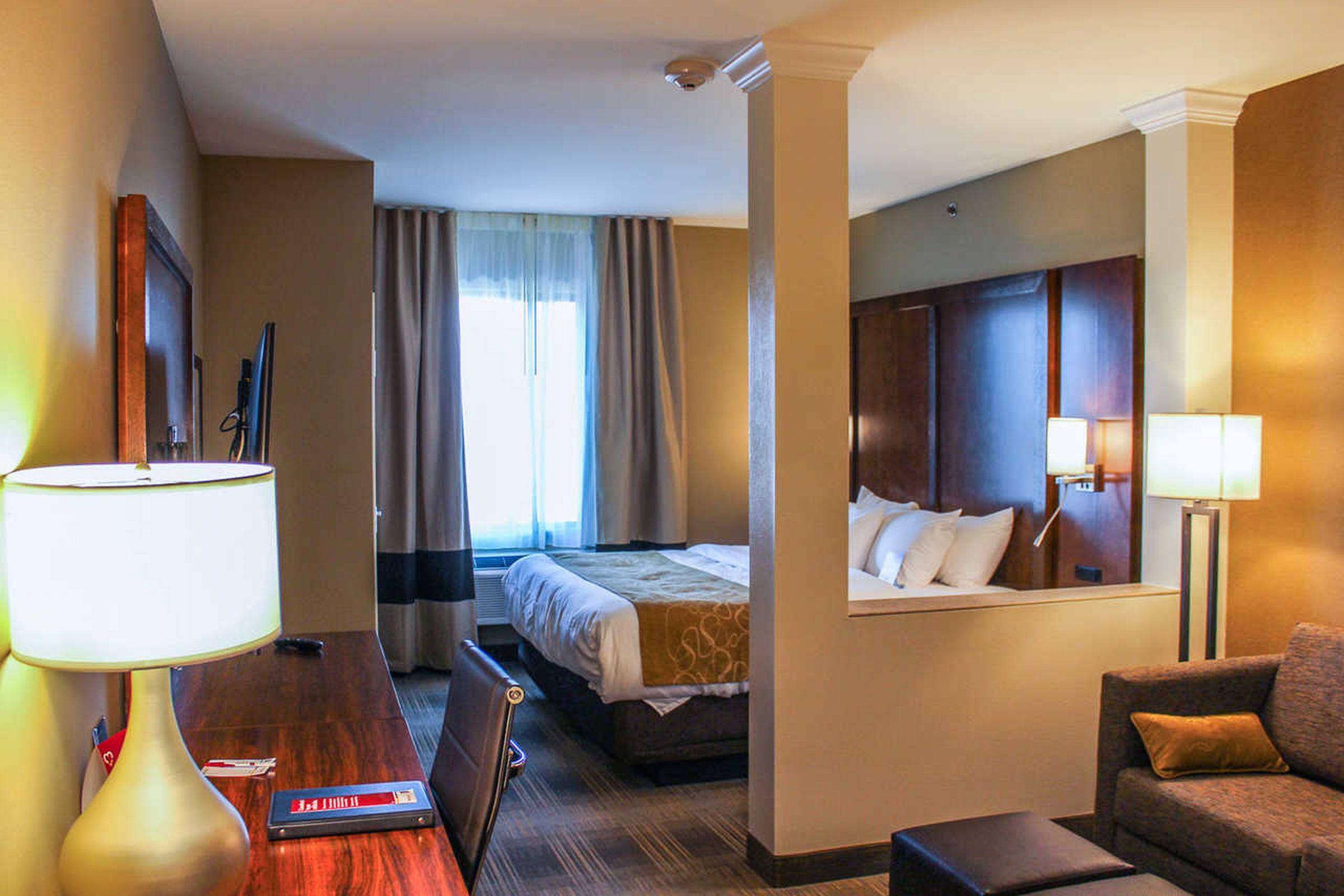 Comfort Suites University Brookings Εξωτερικό φωτογραφία