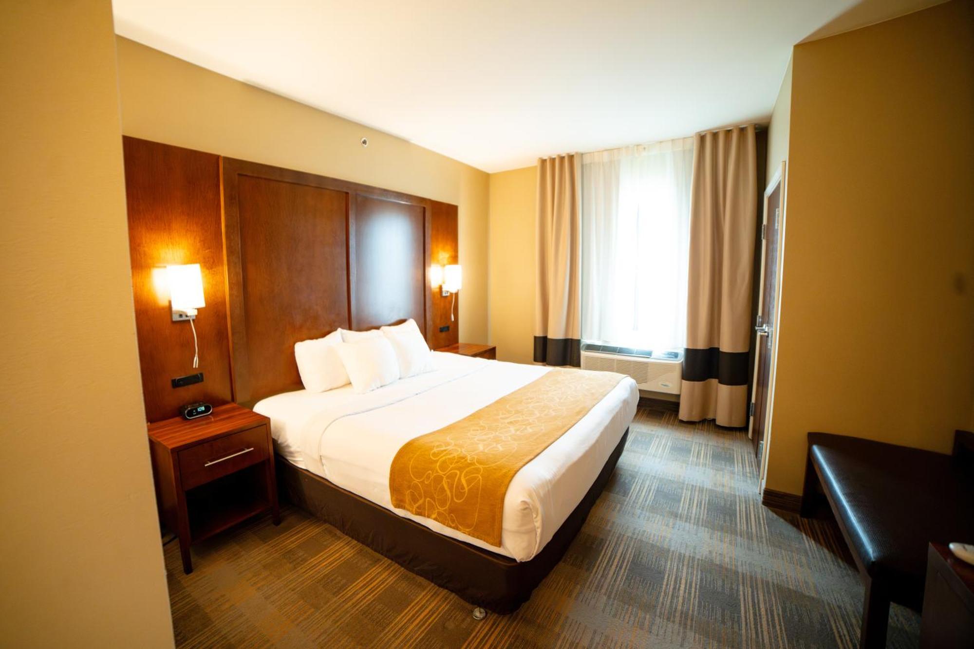 Comfort Suites University Brookings Εξωτερικό φωτογραφία