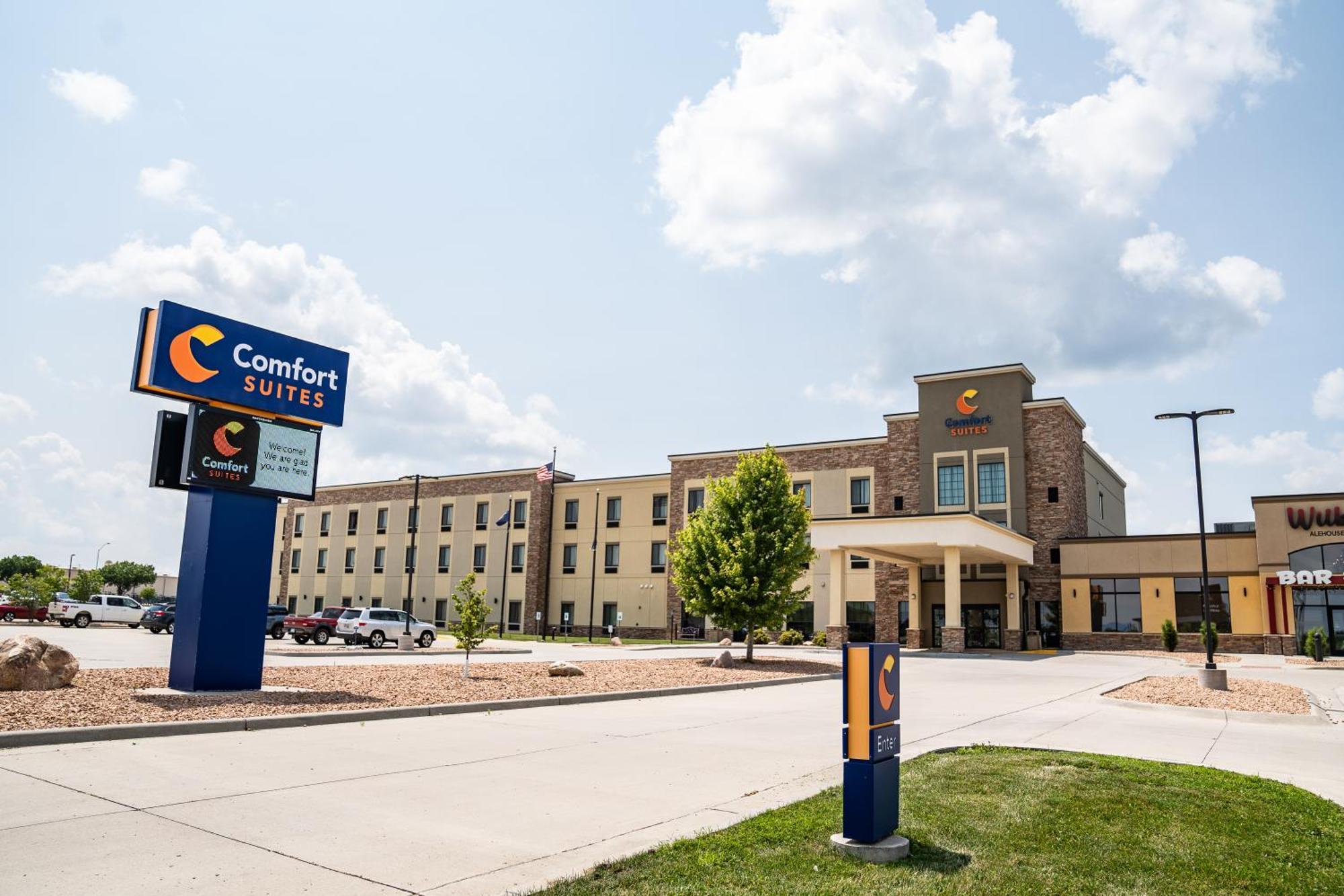 Comfort Suites University Brookings Εξωτερικό φωτογραφία