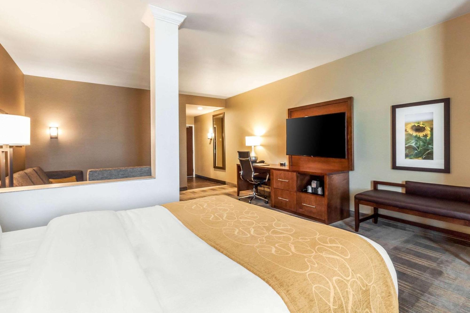Comfort Suites University Brookings Εξωτερικό φωτογραφία
