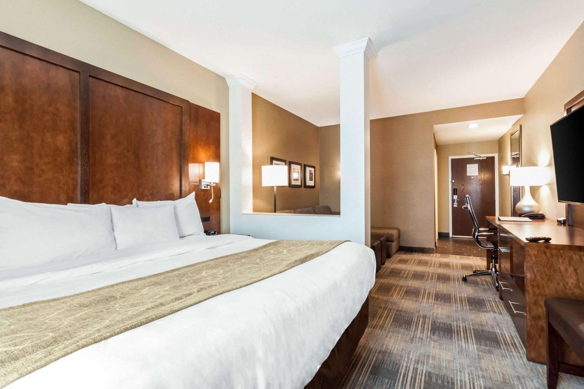 Comfort Suites University Brookings Εξωτερικό φωτογραφία