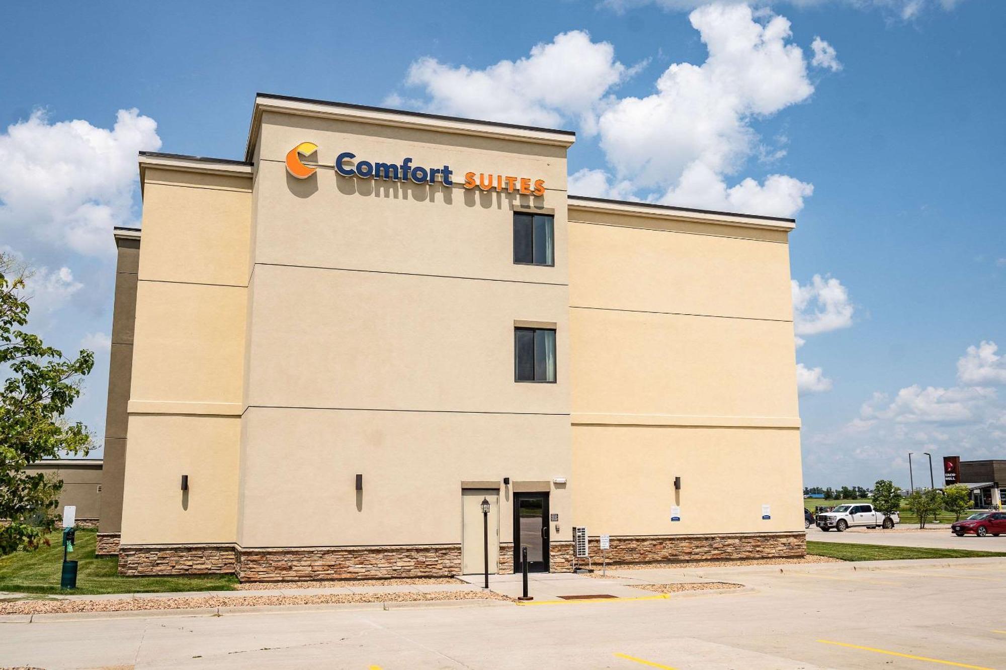 Comfort Suites University Brookings Εξωτερικό φωτογραφία